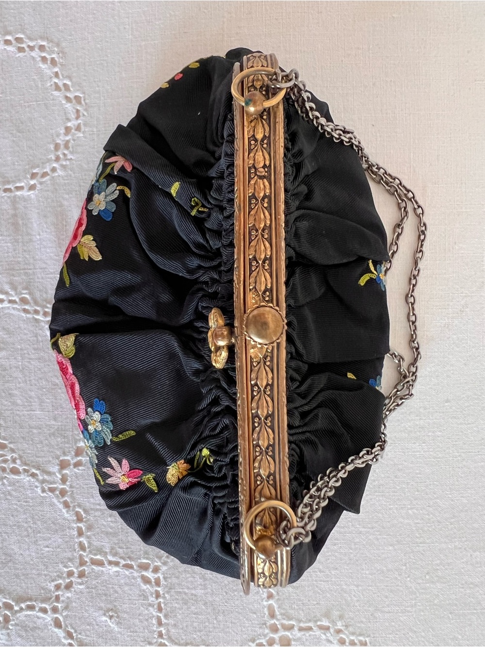 1940s Vintage French Tambour Embroidered Handbag Purse with Mini Mirror - Picture 11 of 11